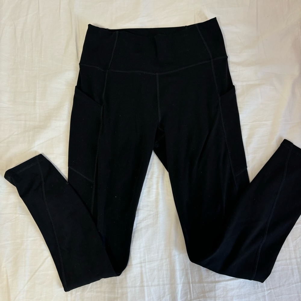 black leggings